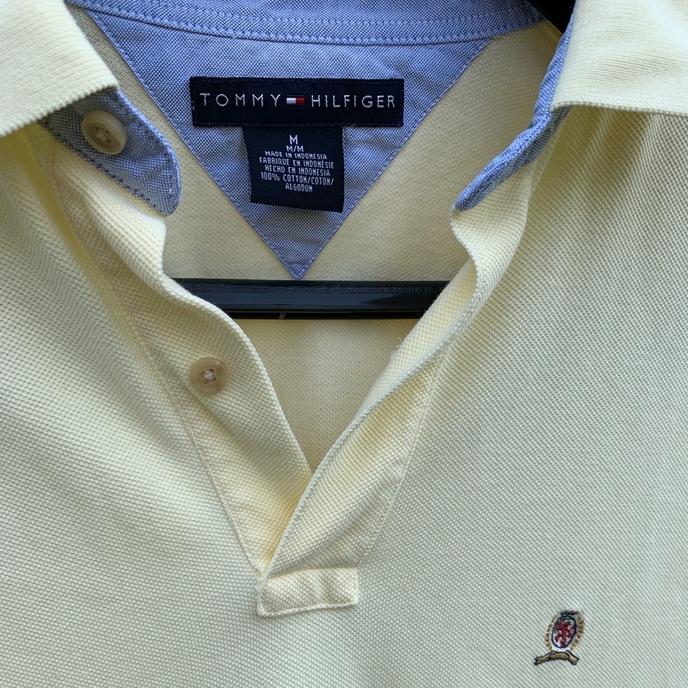 Tommy Hilfiger polo - Picture 1 of 3